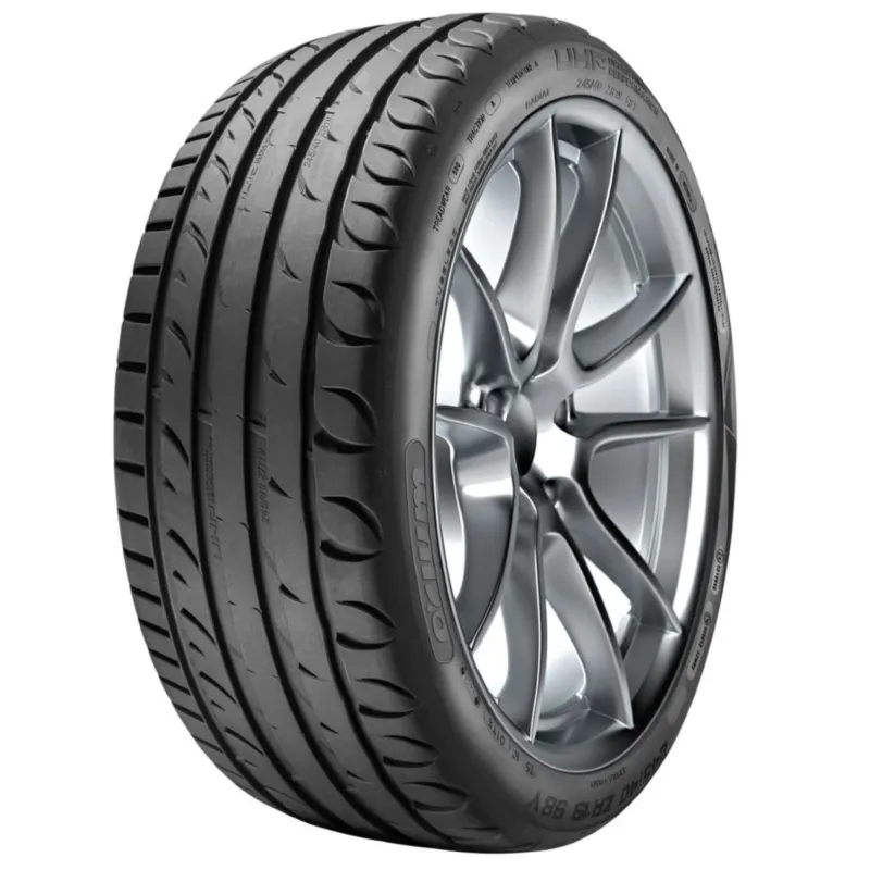 Taurus Ultra High Performan 235/45 ZR18 98Y XL gomme estive Spedito Oggi